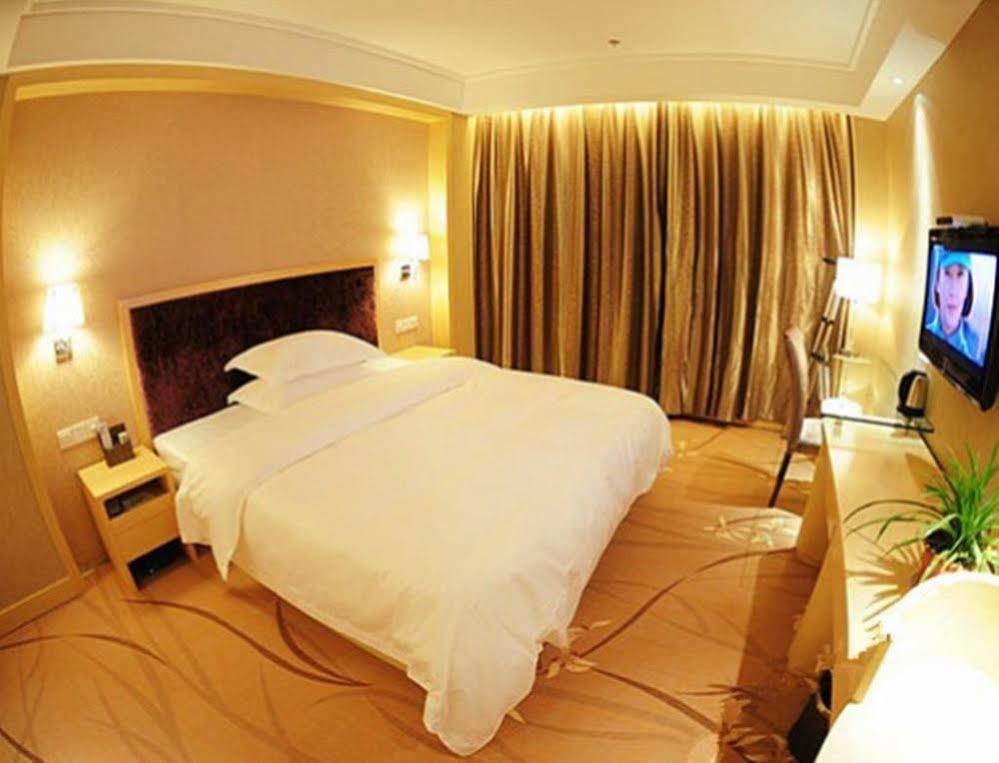 Ronghe Holiday Hotel Shiyan  Ngoại thất bức ảnh