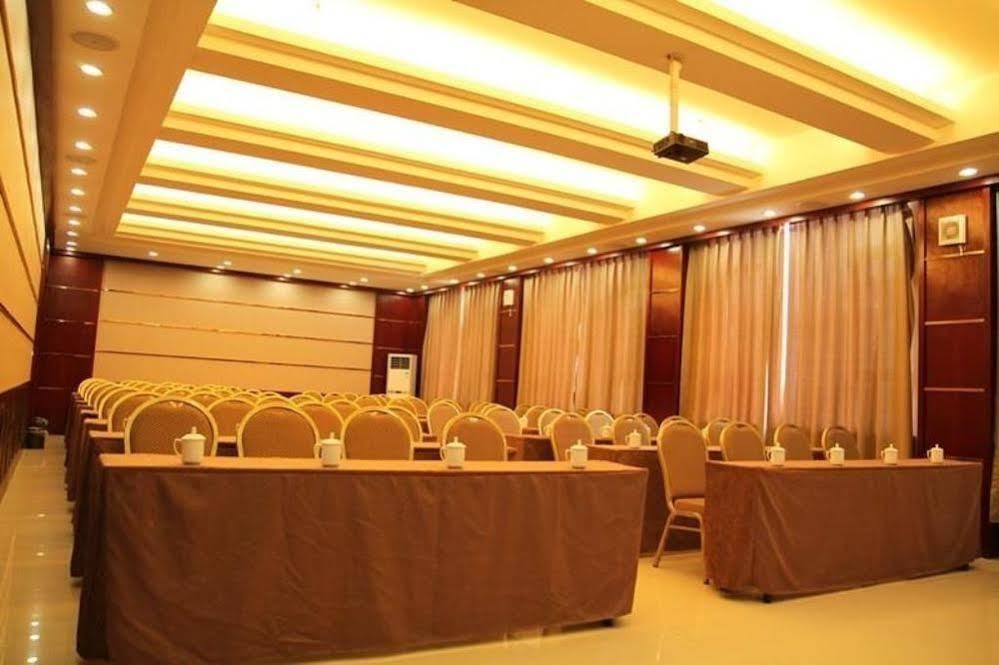 Ronghe Holiday Hotel Shiyan  Ngoại thất bức ảnh